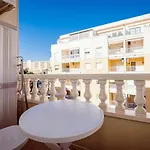 Gases Id48 Apartment Torrevieja